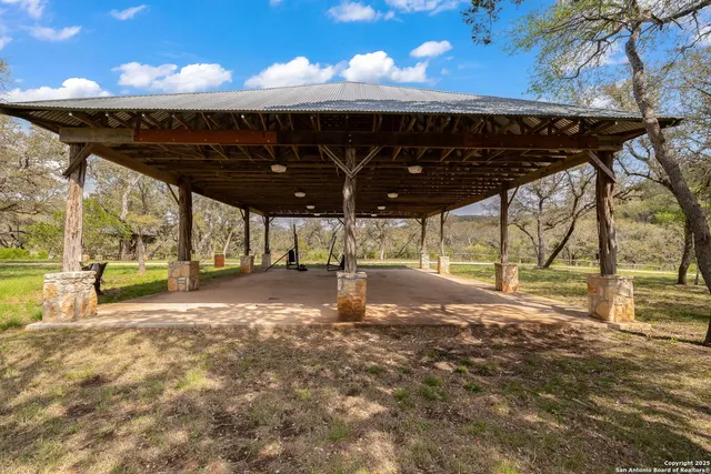 $729,000 | 303 Private Road 1733, Mico, TX 78056