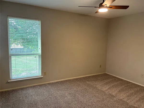 $1,250 | 10616 Mellow Meadow Drive, Unit 24C, Austin, TX 78750