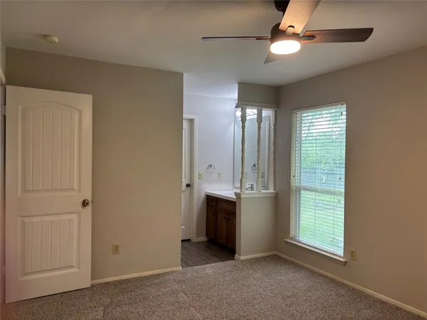 $1,250 | 10616 Mellow Meadow Drive, Unit 24C, Austin, TX 78750