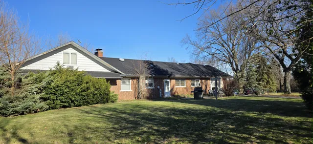 $324,900 | 8035 Pluskota Drive, Orland Park, IL 60462