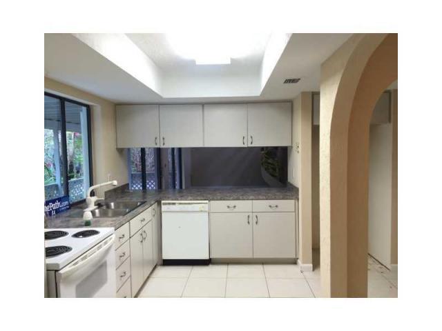 259 Northwest 15th Street Boca Raton, FL 33432 - Photo 19 of 25 259b