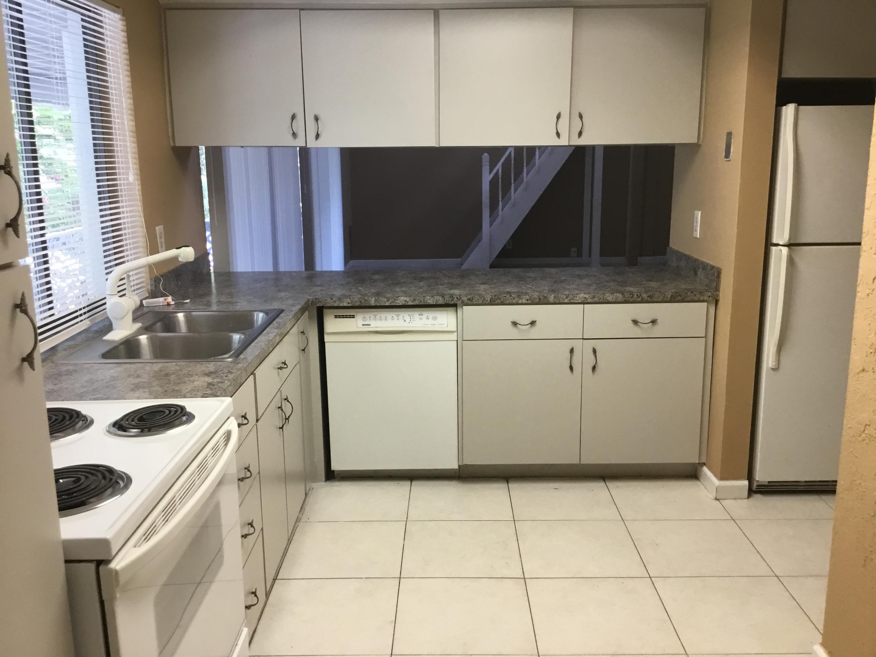 259 Northwest 15th Street Boca Raton, FL 33432 - Photo 21 of 25 299g