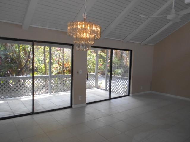 259 Northwest 15th Street Boca Raton, FL 33432 - Photo 5 of 25 259o