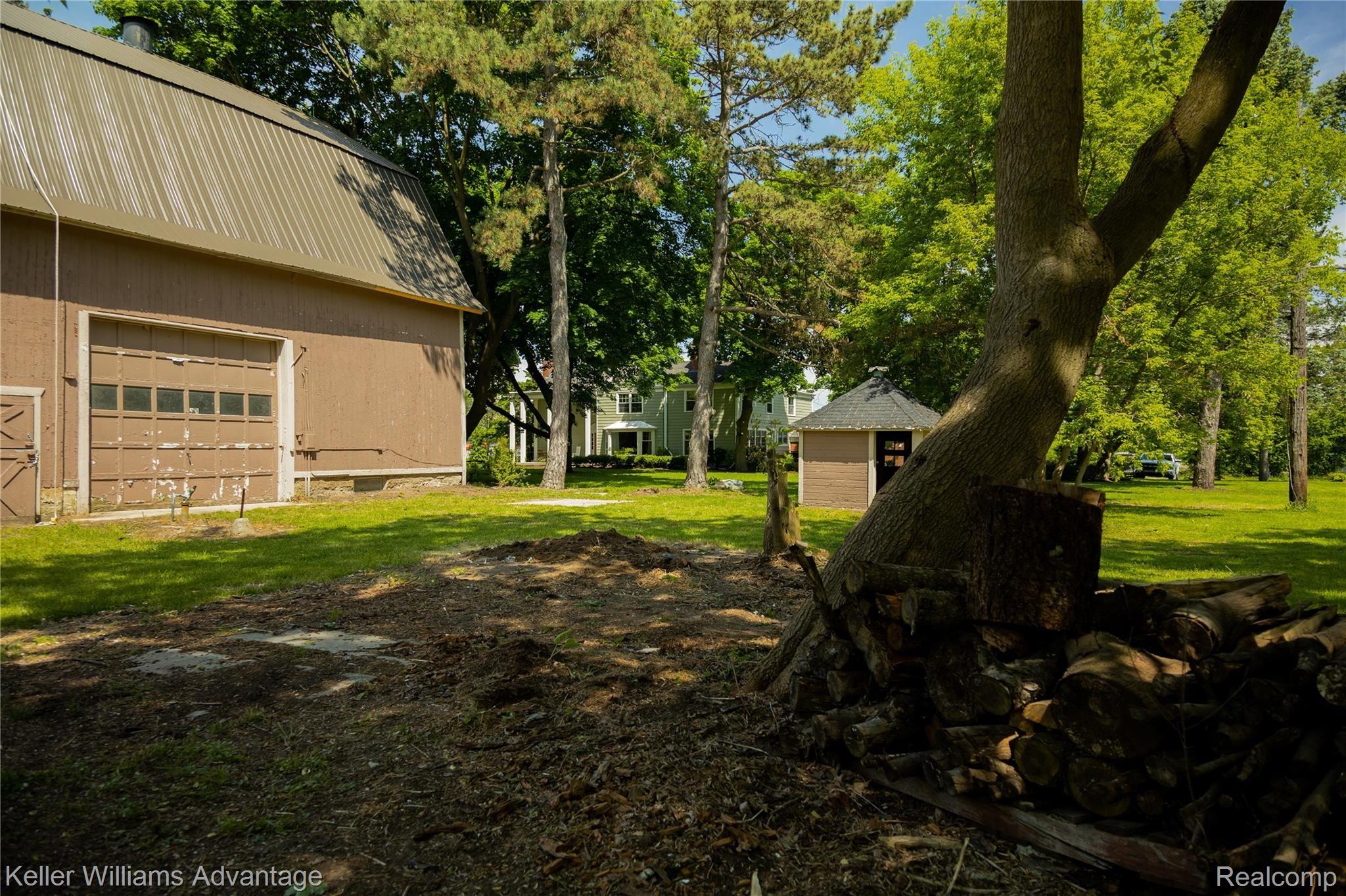 26850 Halsted Road Farmington, MI 48331 - Photo 15 of 75 DEAN _ Farmington Hills-14.jpg