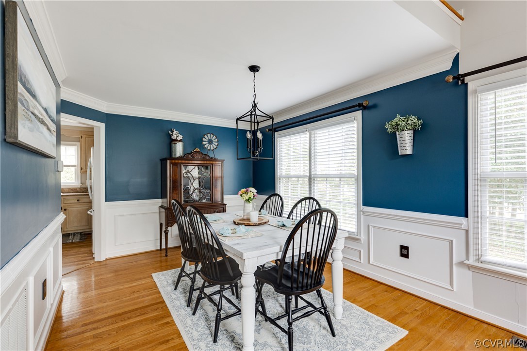 15220 Windy Ridge Road Midlothian, VA 23112 - Photo 8 of 45 An elegant dining room is perfect for entertaining