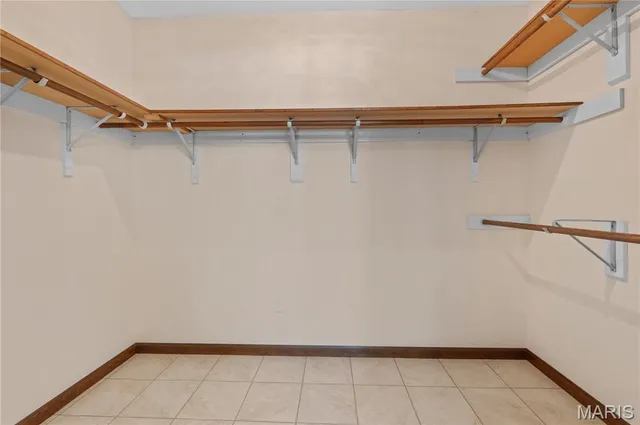 $487,000 | 109 Kingsbrooke Boulevard, Glen Carbon, IL 62034