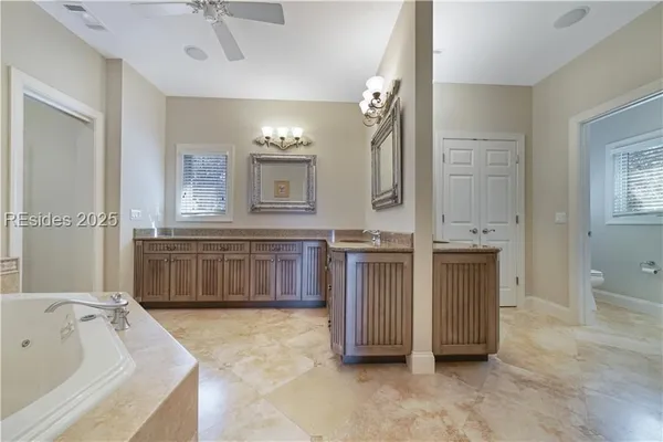 $4,250,000 | 25 North Calibogue Cay Road, Hilton Head Island, SC 29928