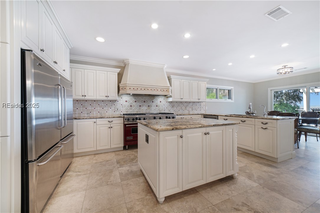 25 North Calibogue Cay Road Hilton Head Island, SC 29928 - Photo 7 of 100