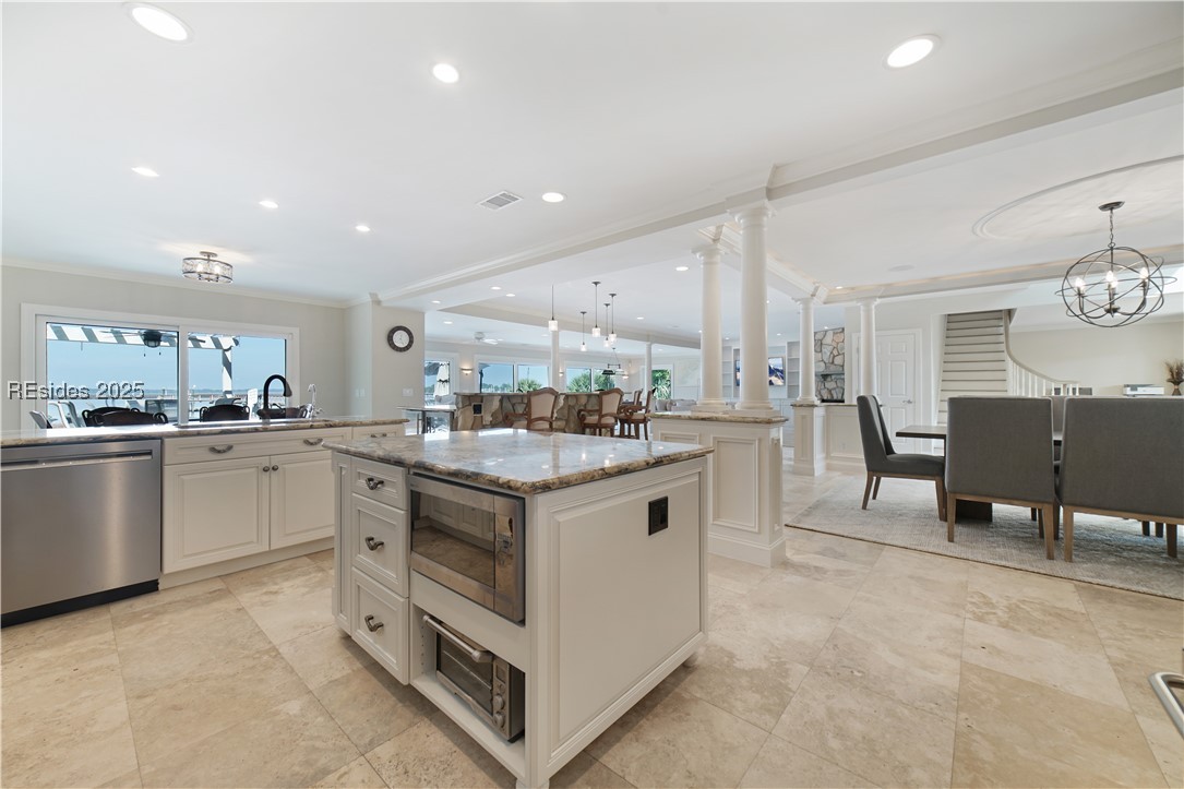 25 North Calibogue Cay Road Hilton Head Island, SC 29928 - Photo 9 of 100