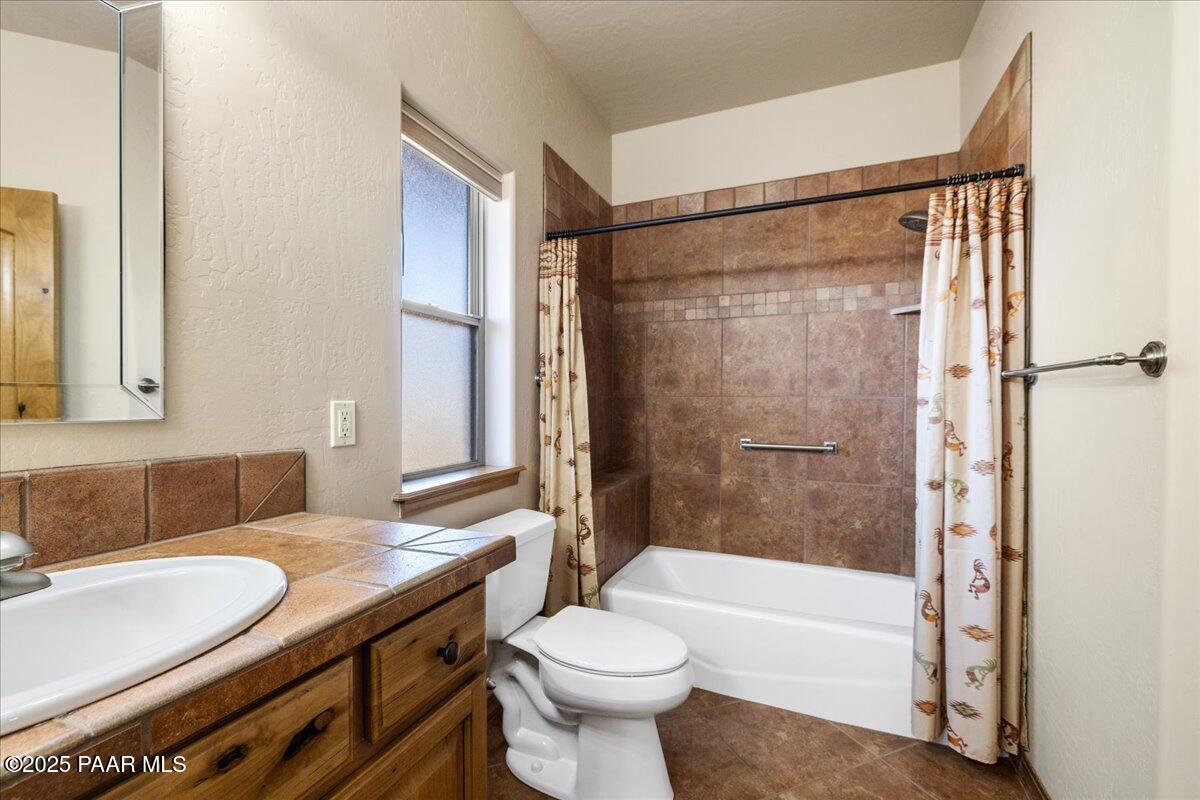 11055 Williamson Valley Ranch Road Prescott, AZ 86305 - Photo 20 of 37 Guest Bathroom