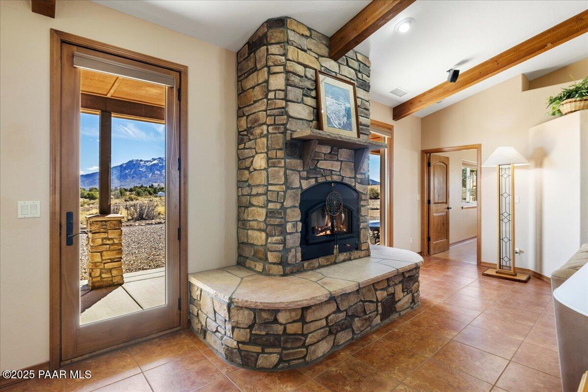 11055 Williamson Valley Ranch Road Prescott, AZ 86305 - Photo 5 of 37 Stone Fireplace