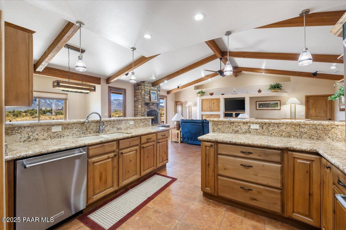 11055 Williamson Valley Ranch Road Prescott, AZ 86305 - Photo 10 of 37 Kitchen