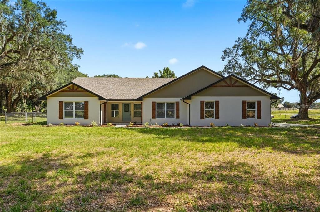 2341 EF Griffin Road Lakeland, FL 33813 - Photo 2 of 59