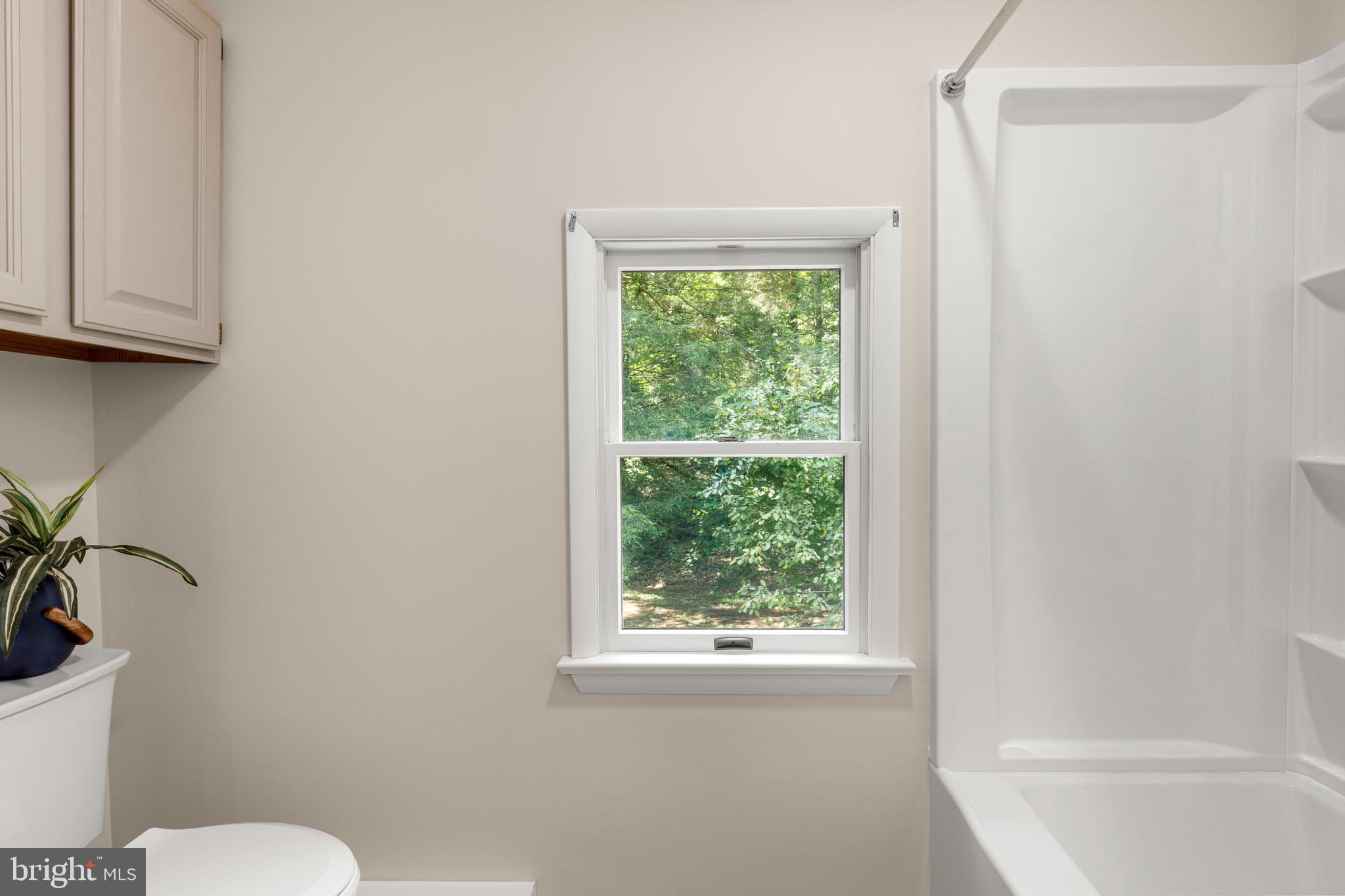 226 Acorn Lane Lititz, PA 17543 - Photo 22 of 52 Second Floor Bathroom has Tub-Shower