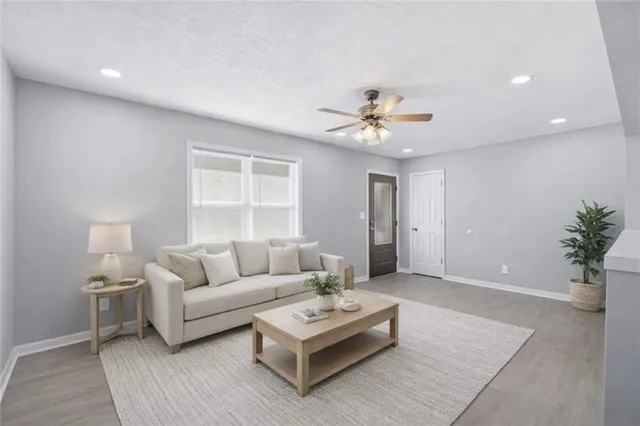 $255,000 | 3212 Northeast Walnut Road, Kansas City, MO 64117