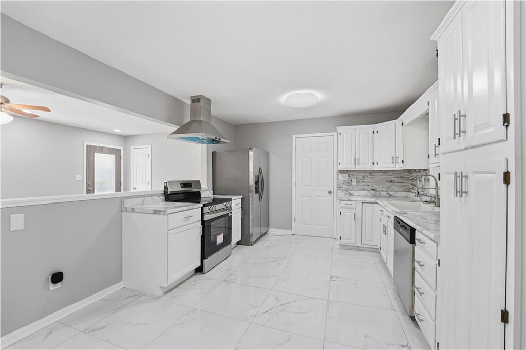 3212 Northeast Walnut Road Kansas City, MO 64117 - Photo 6 of 20