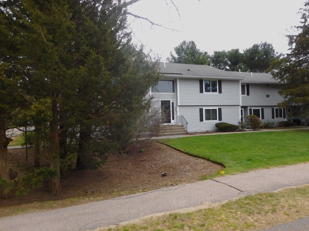 12 Beal's Cove Road, Unit D Hingham, MA 02043 - Photo 18 of 19 Gallery Image 18