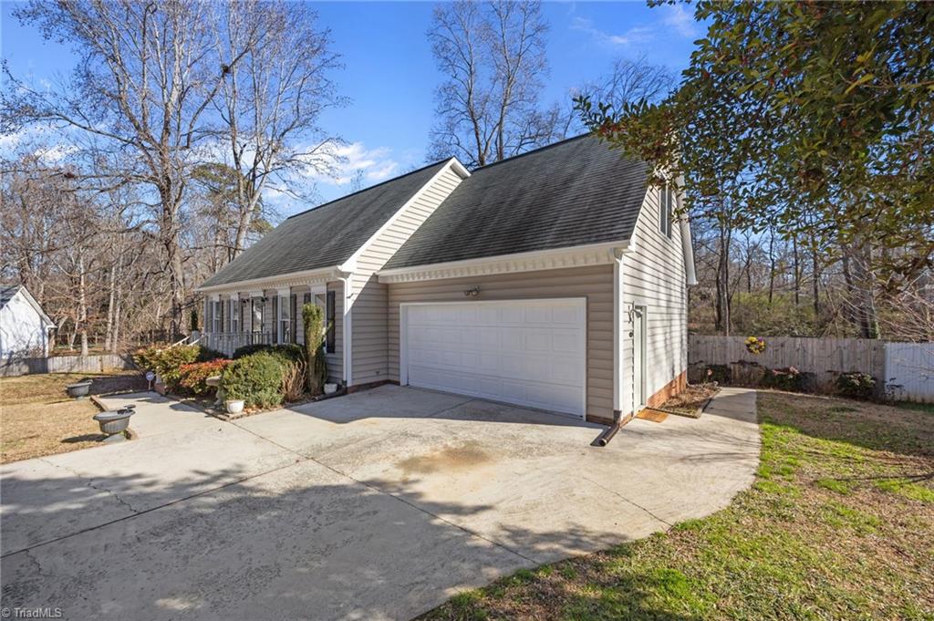 232 Holly Ridge Lane Mebane, NC 27302 - Photo 33 of 45 Paved driveway