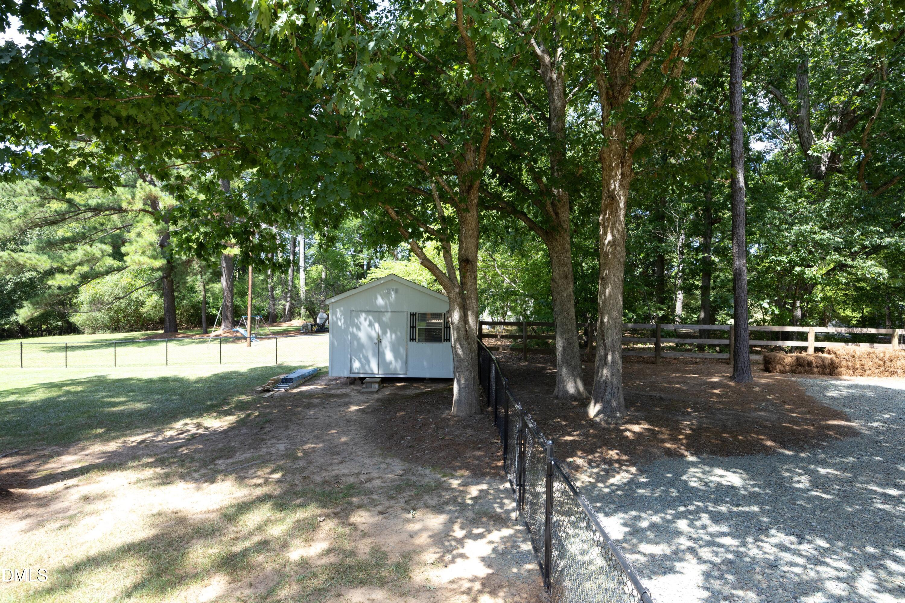 217 Petty Road Sanford, NC 27330 - Photo 37 of 40 37FenceLine