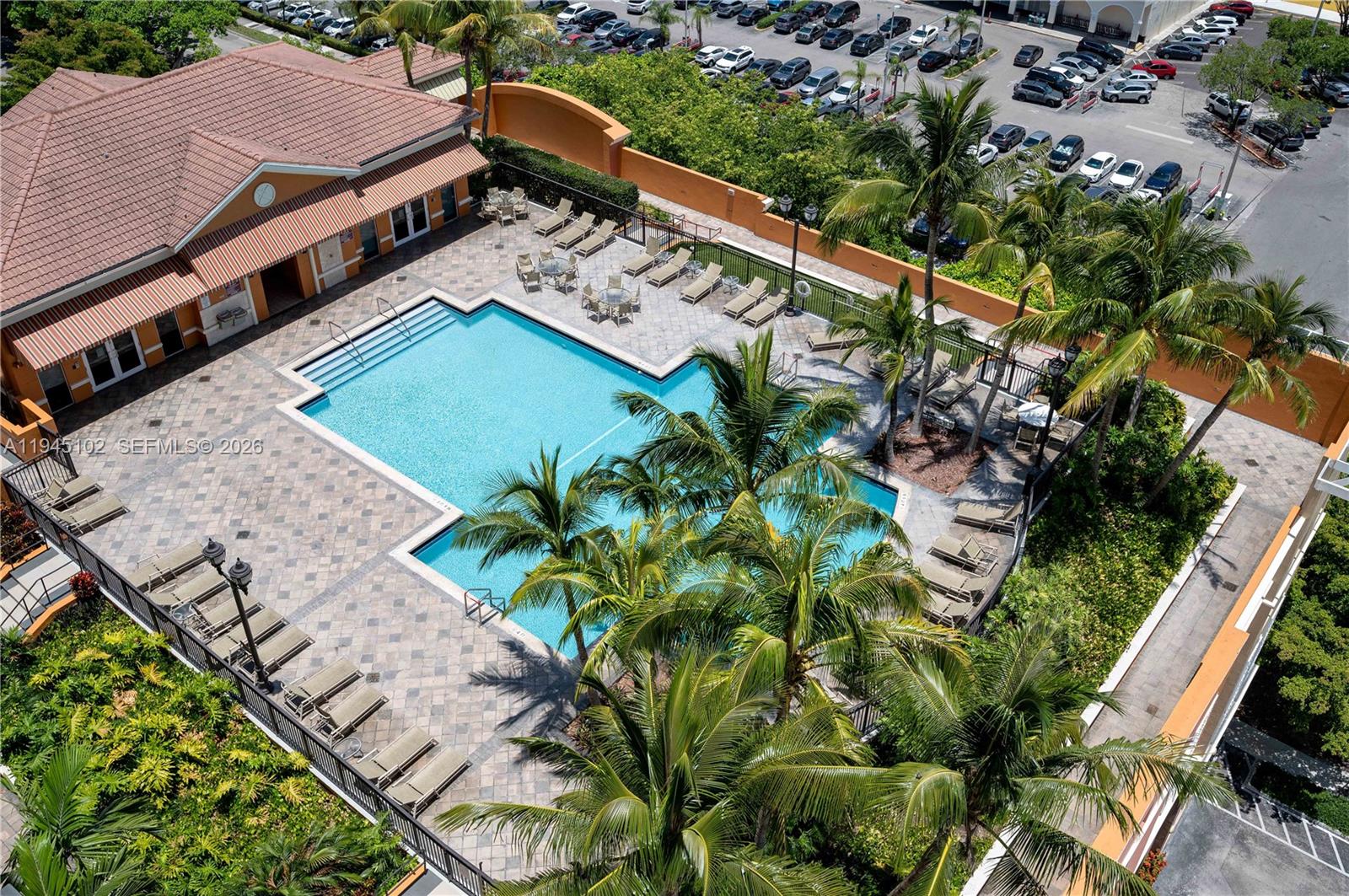 3232 Southwest 22nd Terrace, Unit 1504 Miami, FL 33145 - Photo 11 of 25 a view of a yard with plants