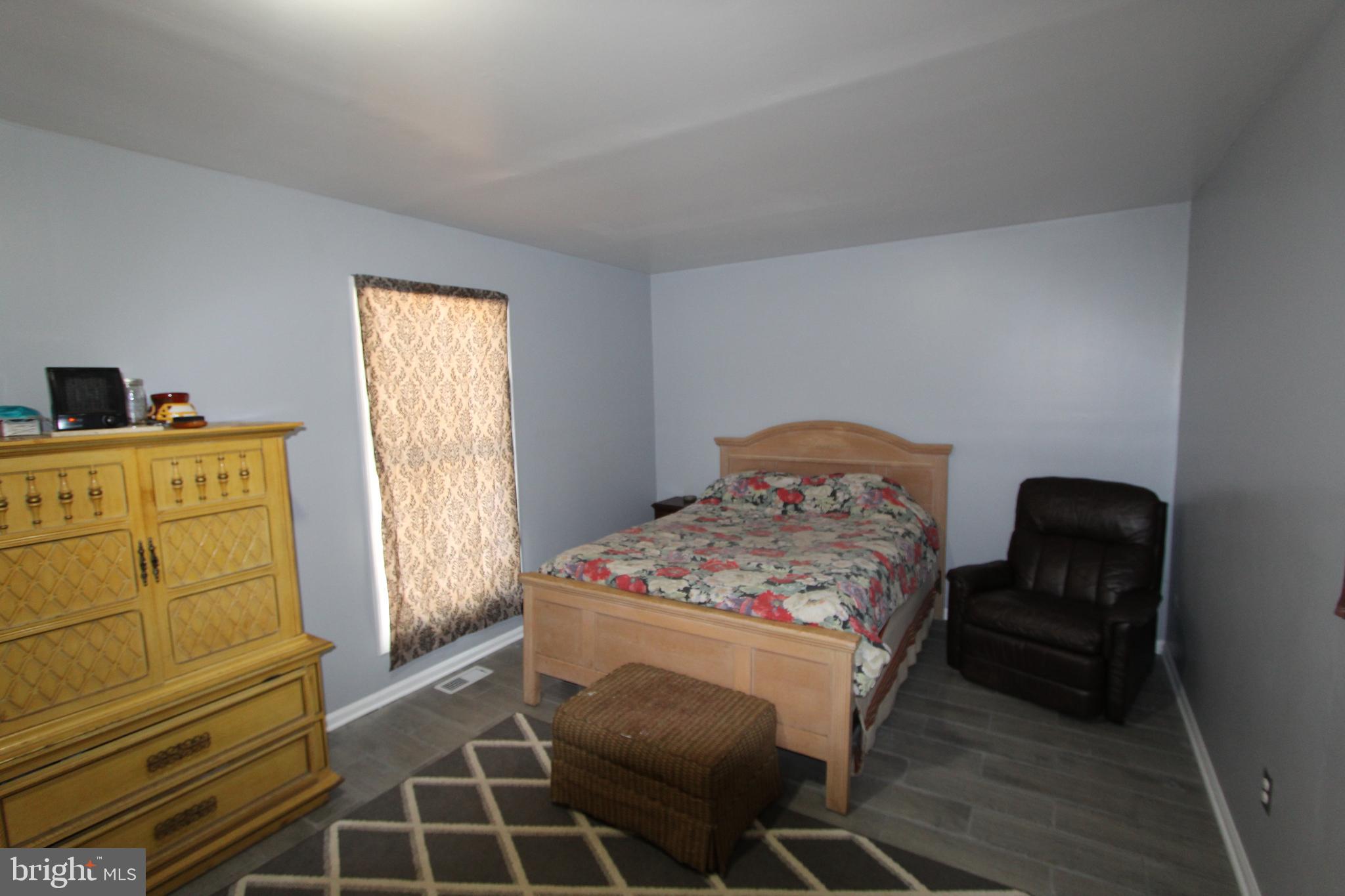 7396 Kennedy Road Nokesville, VA 20181 - Photo 10 of 45 Gallery Image 10