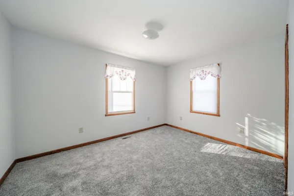 $164,900 | 404 North 20th Street, New Castle, IN 47362