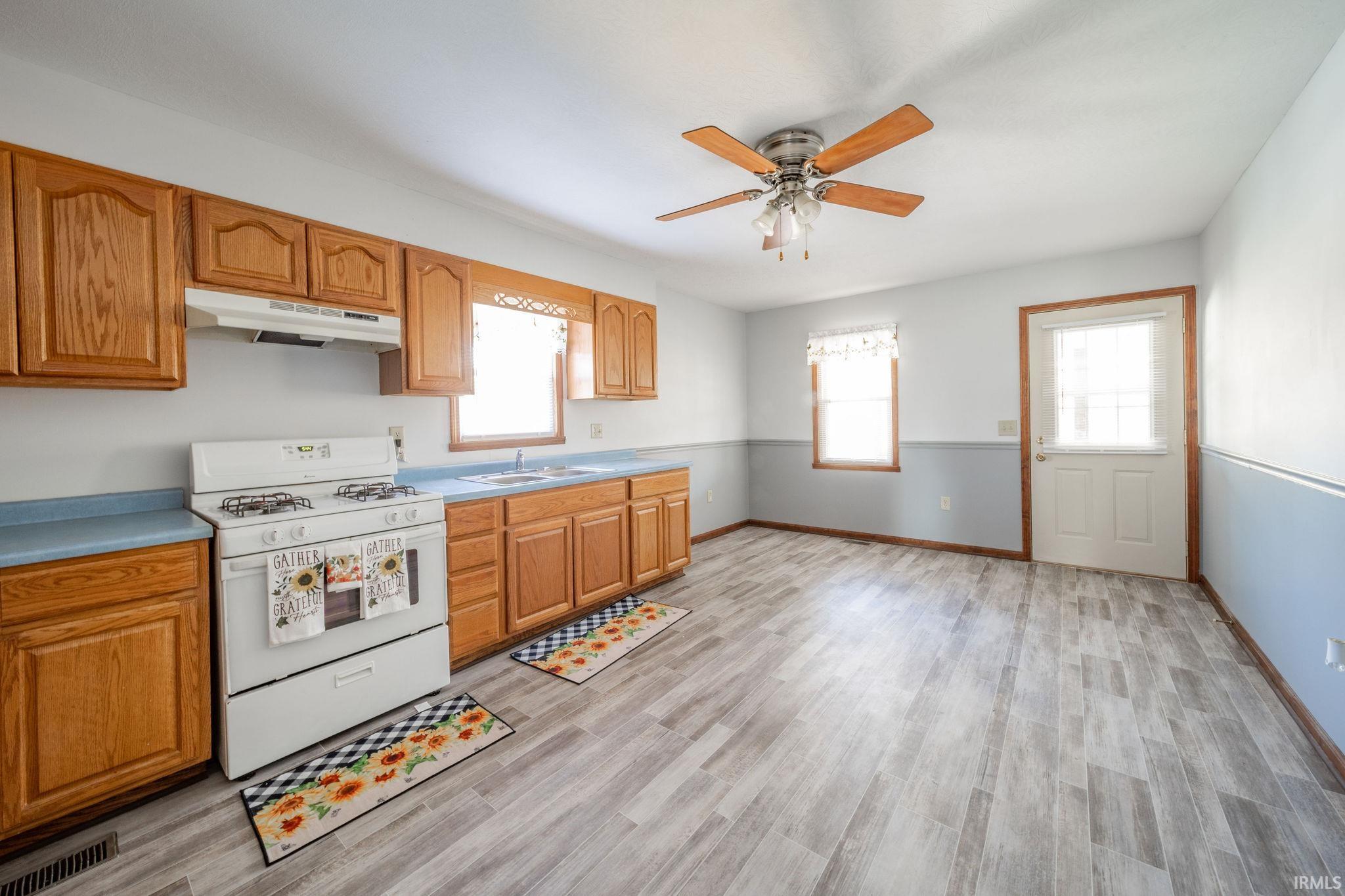 404 North 20th Street New Castle, IN 47362 - Photo 9 of 27