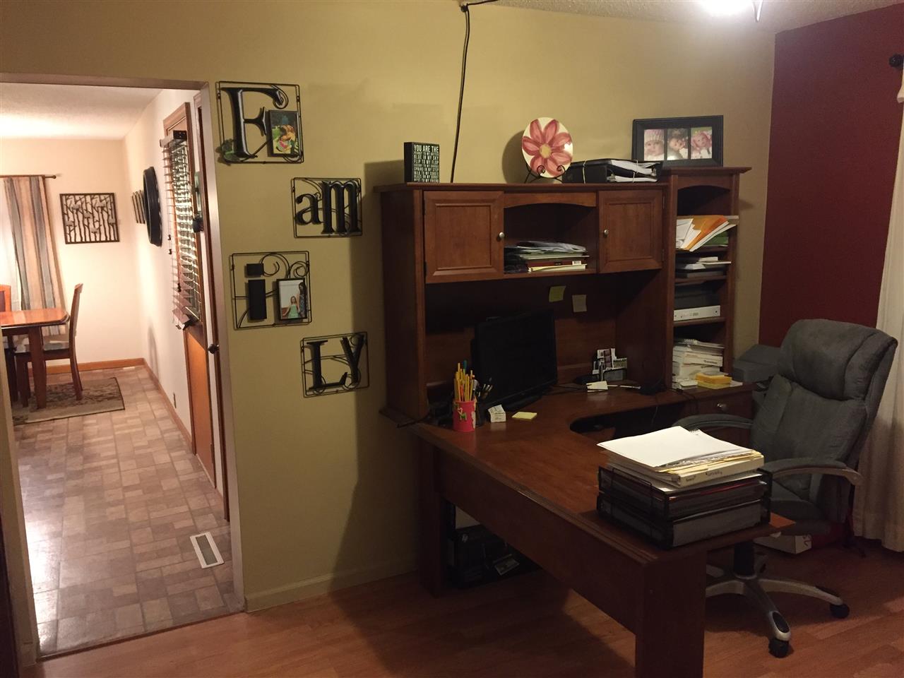 430 North Maple Street Ithaca, MI 48847 - Photo 13 of 59 1839492-12.JPG