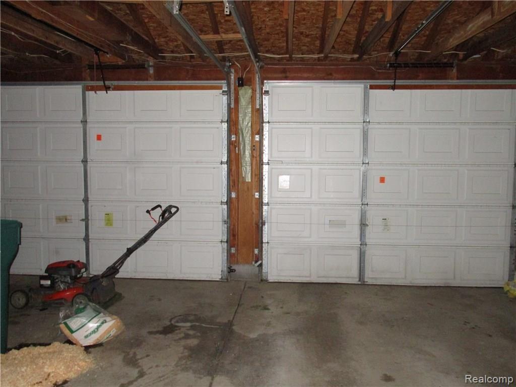 21865 Power Road Farmington, MI 48336 - Photo 26 of 29 IMG_7180.JPG