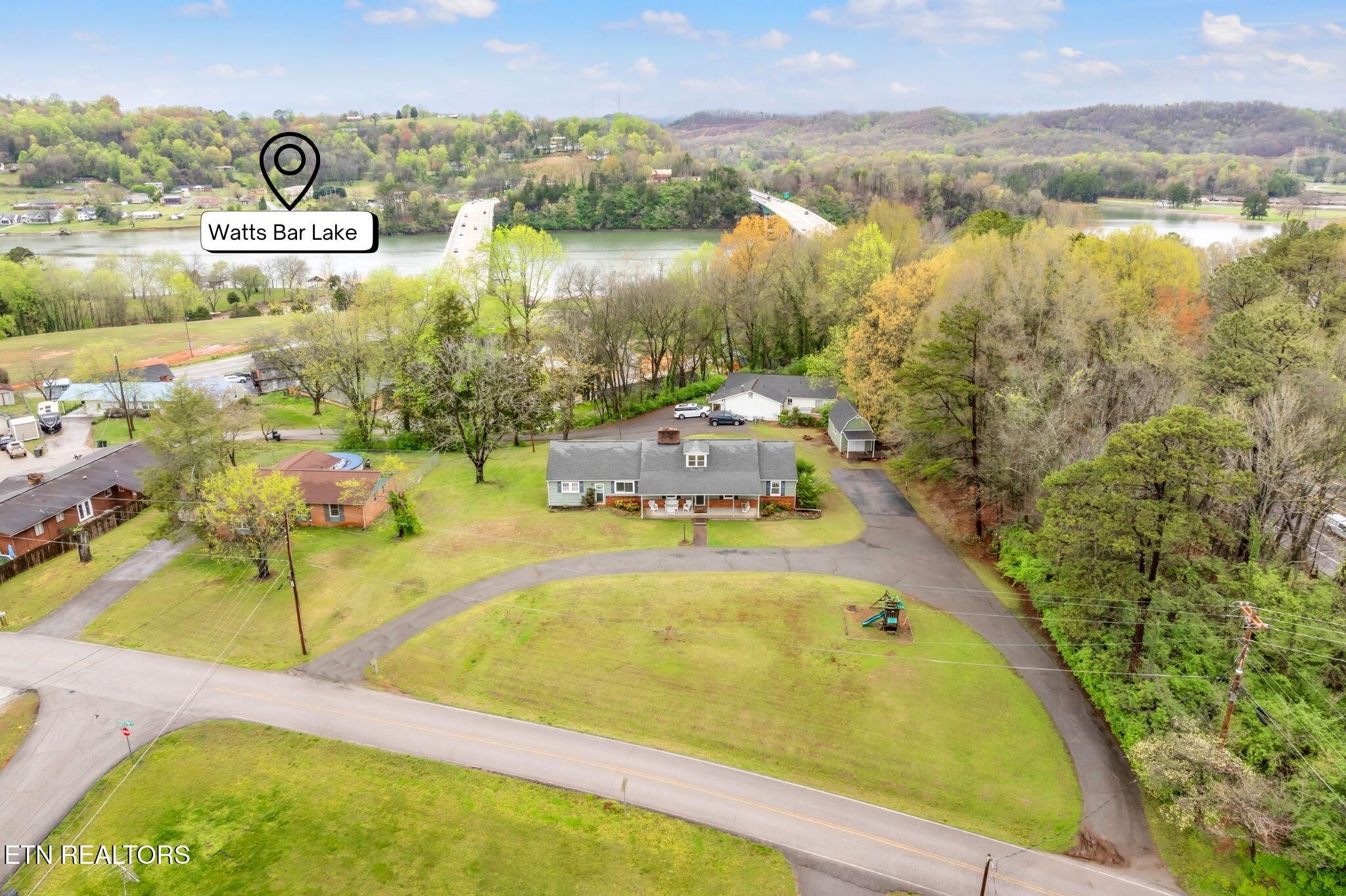 942 Patton Ferry Road Kingston, TN 37763 - Photo 2 of 60 Gallery Image 2