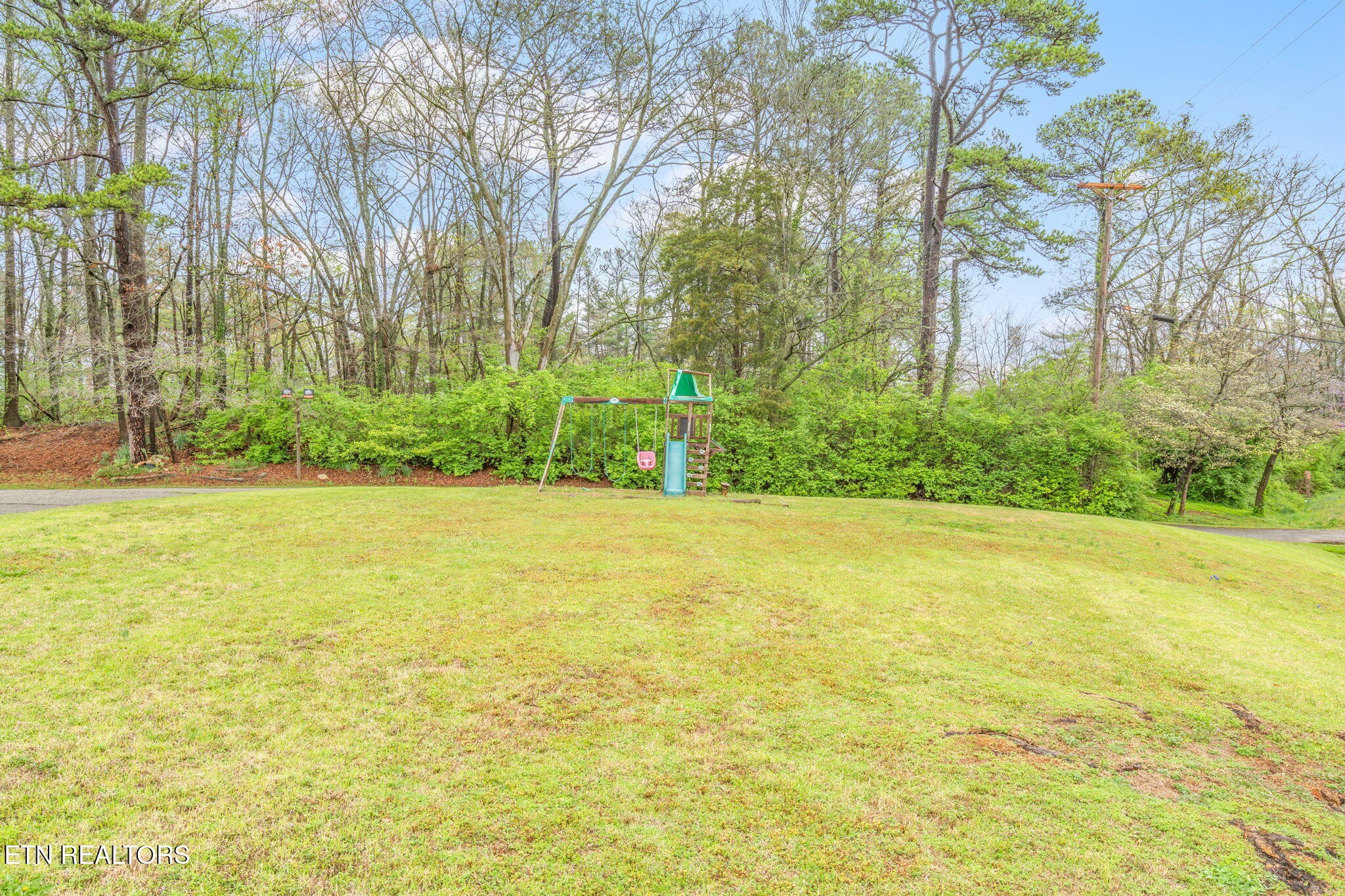 942 Patton Ferry Road Kingston, TN 37763 - Photo 4 of 60 Gallery Image 4