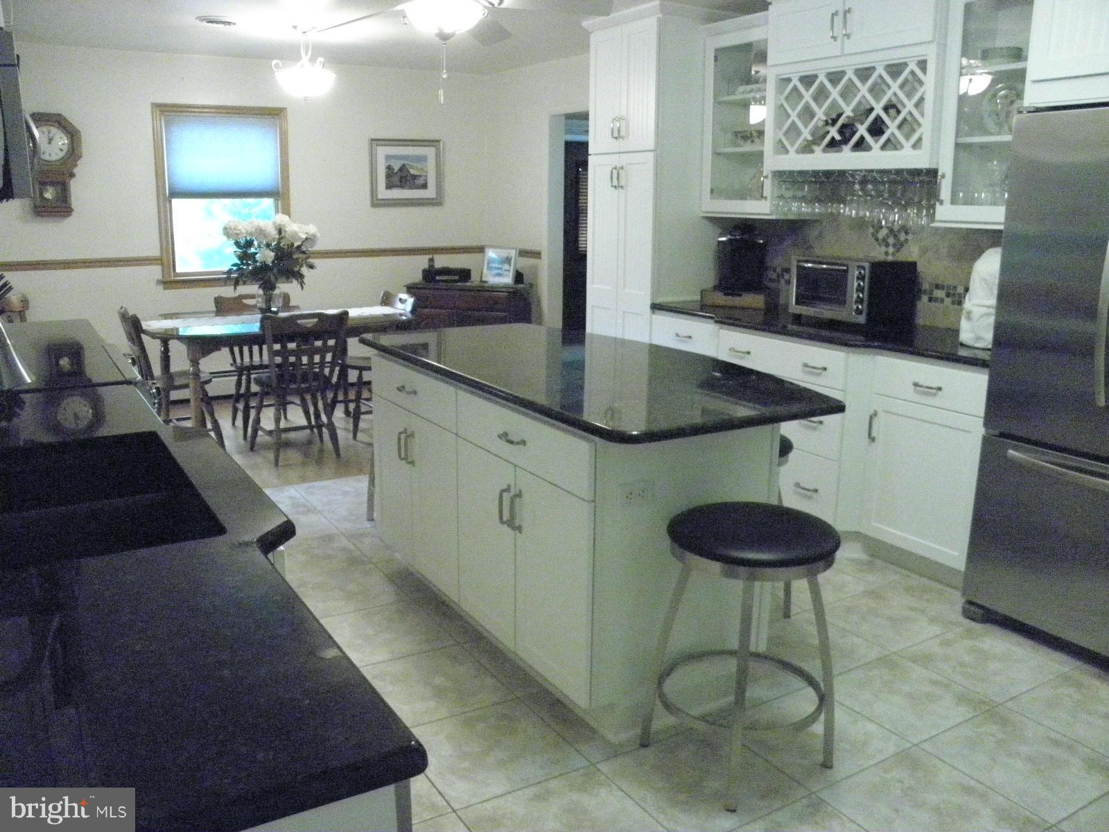 22620 Cedar Lane Road Leonardtown, MD 20650 - Photo 9 of 24 Kitchen