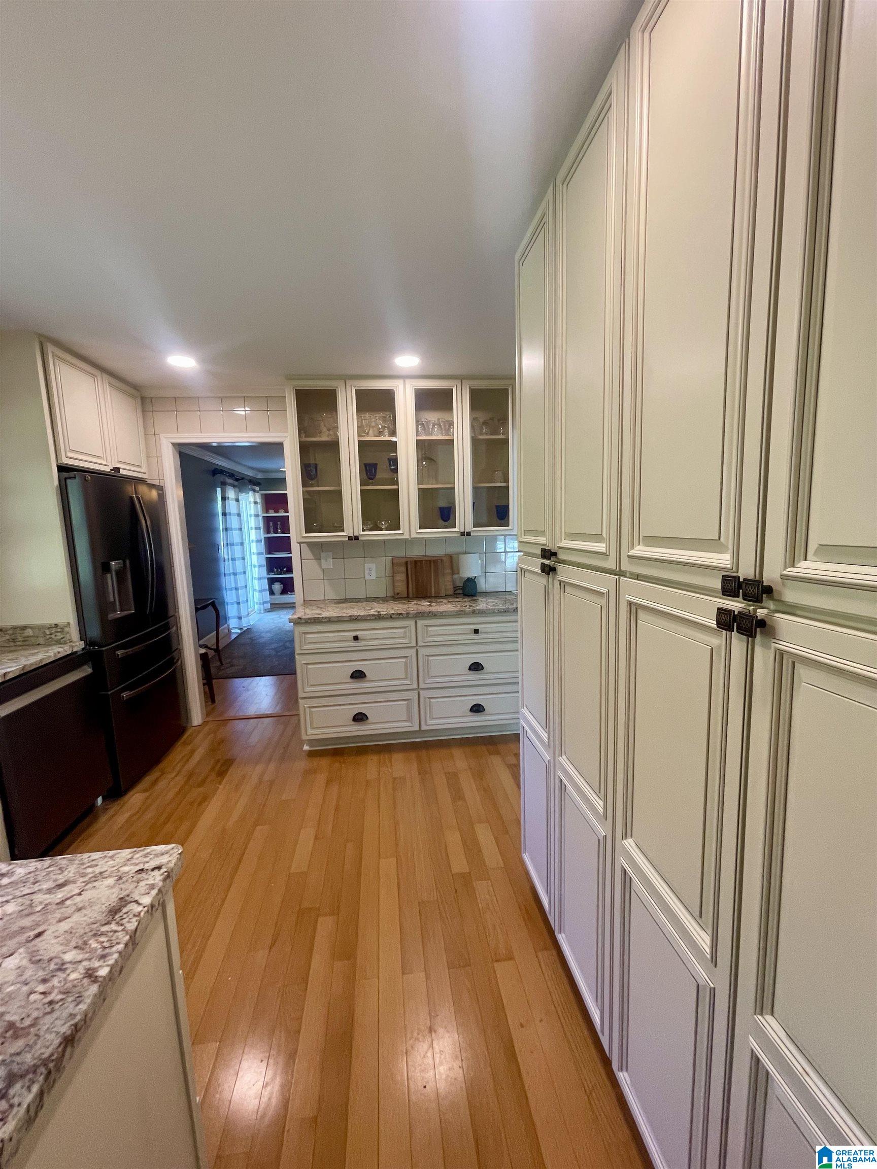 234 Cherokee Road Thorsby, AL 35171 - Photo 9 of 34