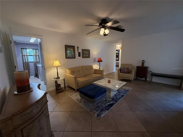 $2,800 | 1629 Georgetowne Boulevard, Sarasota, FL 34232