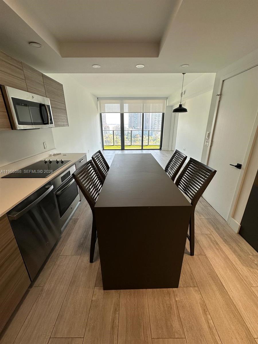 121 Northeast 34th Street, Unit 1505 Miami, FL 33137 - Photo 6 of 21