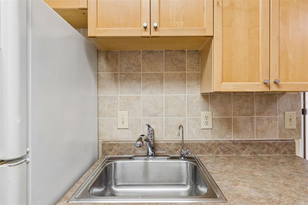 2438 Enterprise Road, Unit 25 Clearwater, FL 33763 - Photo 10 of 71