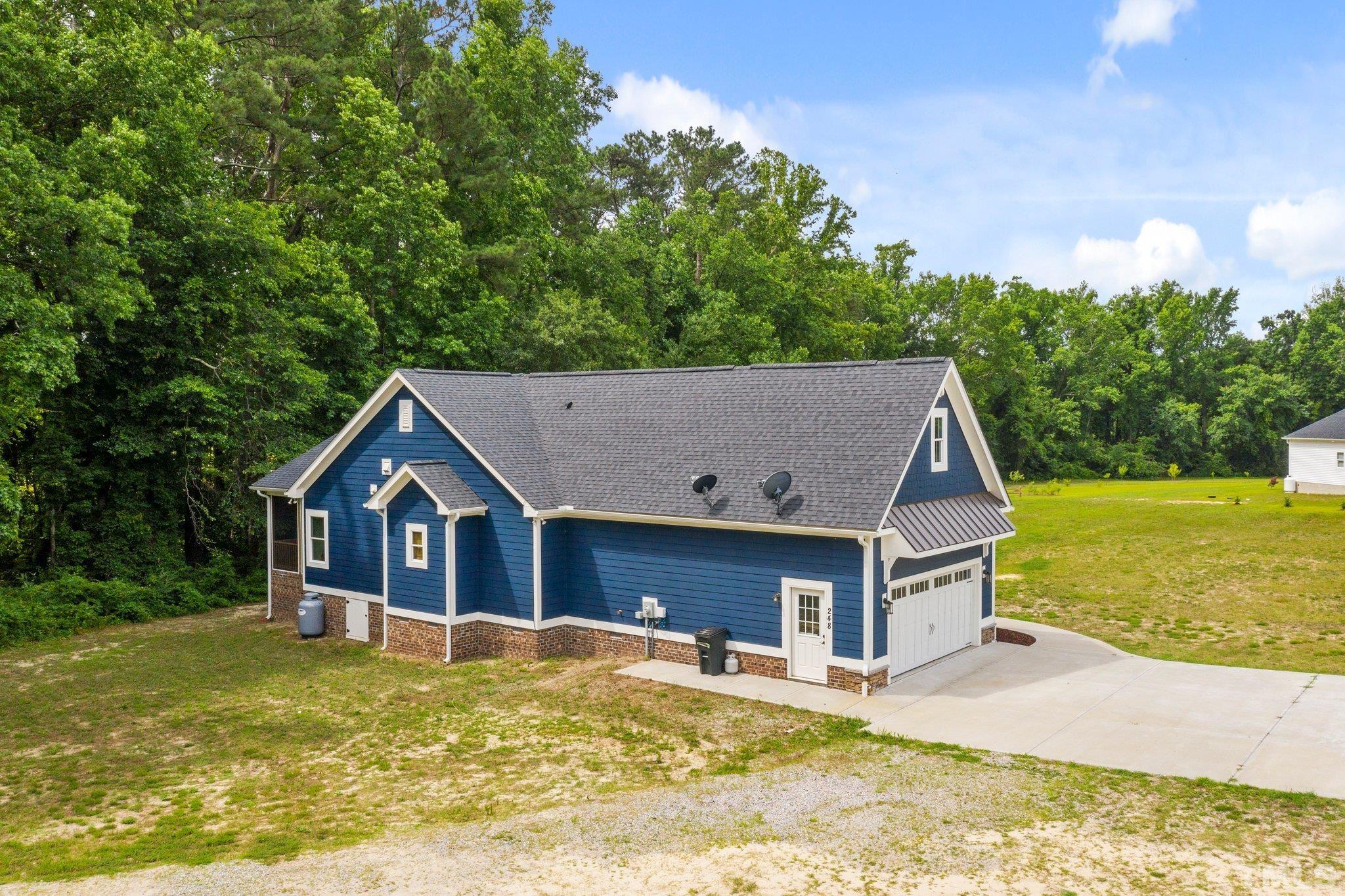 248 Mabry Road Angier, NC 27501 - Photo 4 of 36 Gallery Image 4