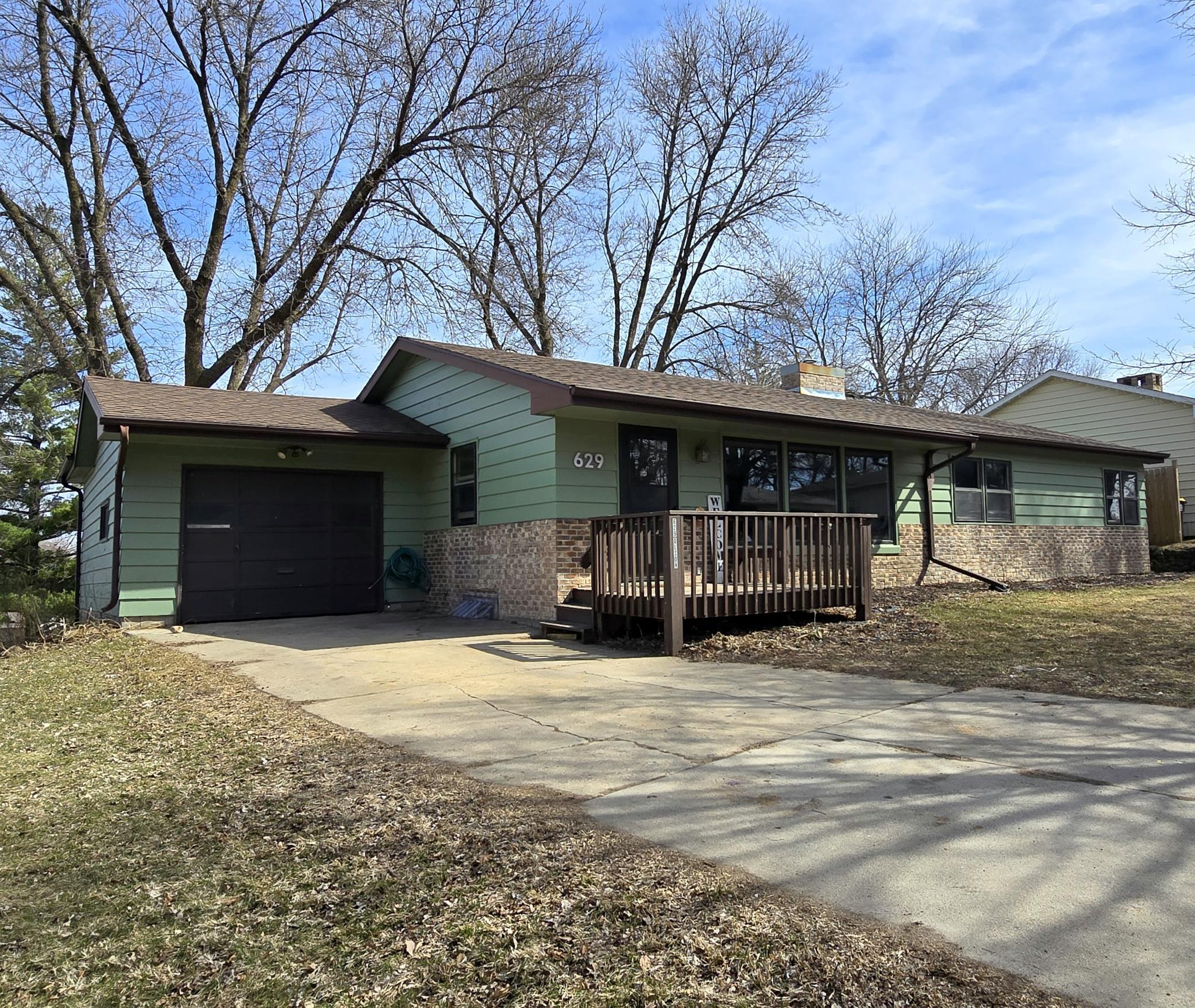 629 Olson Avenue Windom, MN 56101 - Photo 1 of 1