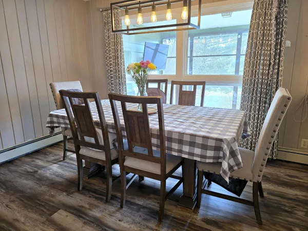 $189,900 | 629 Olson Avenue, Windom, MN 56101