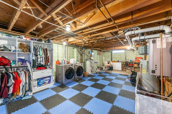 $189,900 | 629 Olson Avenue, Windom, MN 56101