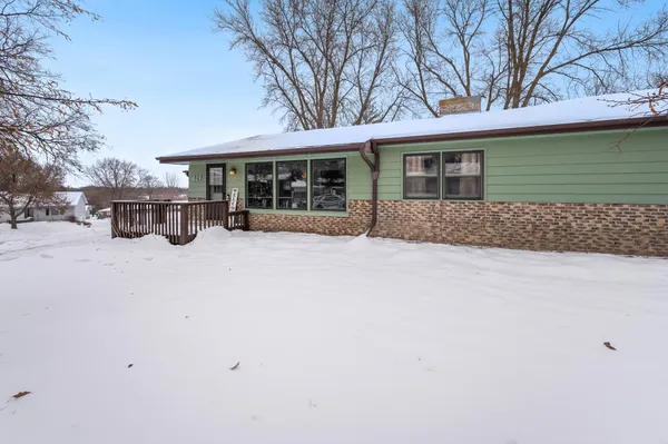 $189,900 | 629 Olson Avenue, Windom, MN 56101
