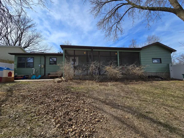 $189,900 | 629 Olson Avenue, Windom, MN 56101