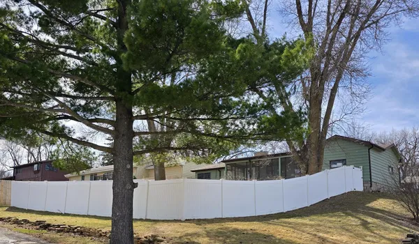 $189,900 | 629 Olson Avenue, Windom, MN 56101