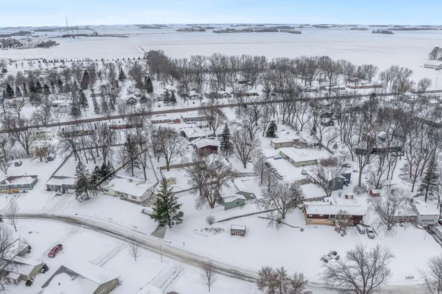 $209,900 | 629 Olson Avenue, Windom, MN 56101