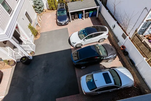 $1,195,000 | 111 Beacon Street, Unit C, Somerville, MA 02143