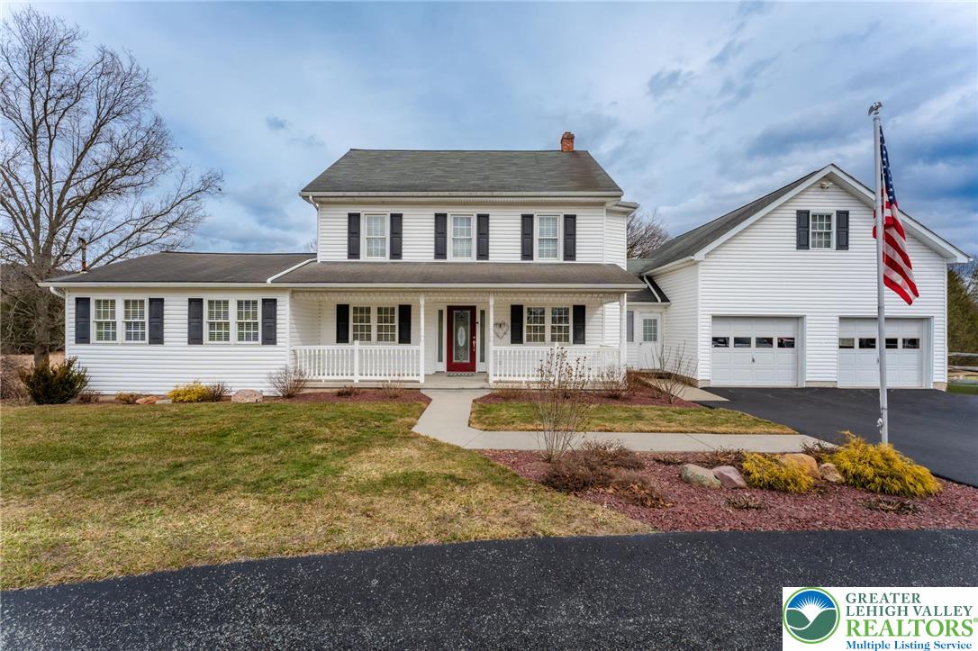 181 Springhouse Road Lehighton, PA 18235 - Photo 3 of 71 a view of a house with swimming pool