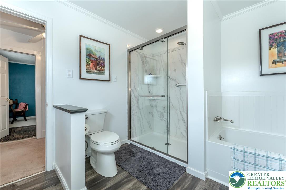 181 Springhouse Road Lehighton, PA 18235 - Photo 44 of 71 a bathroom with a toilet and a shower
