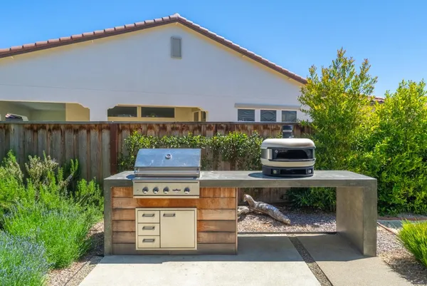 $2,589,000 | 3007 Bluffs Drive, Marina, CA 93933