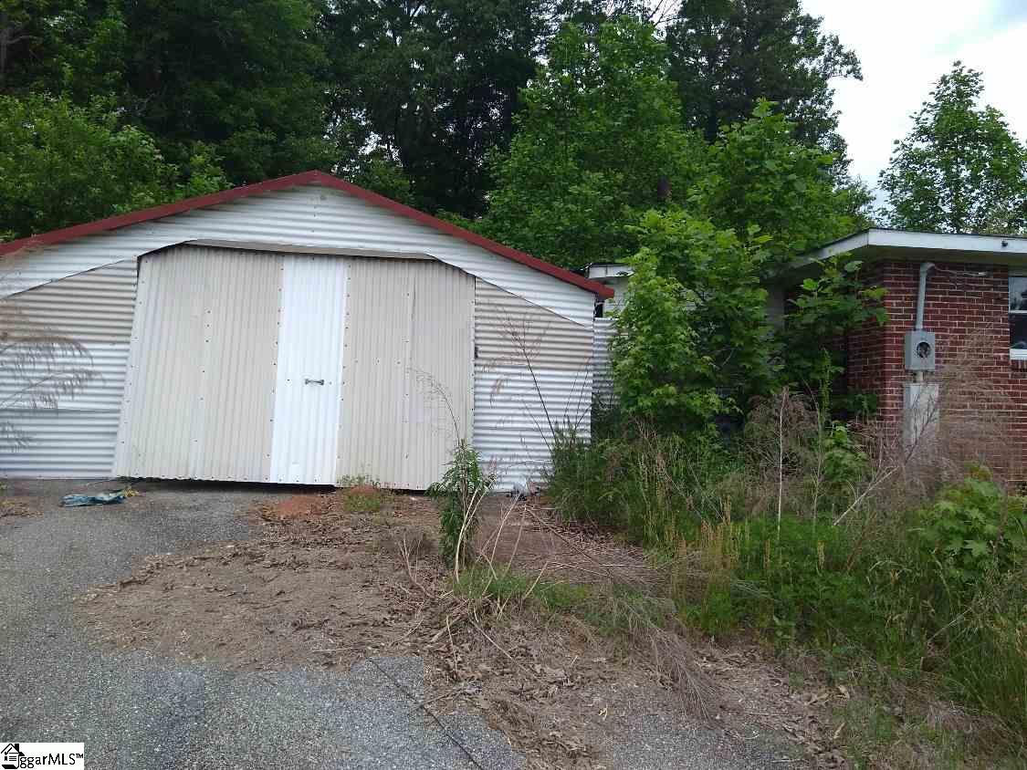 1760 Old Pacolet Road Spartanburg, SC 29307 - Photo 4 of 23 Gallery Image 4