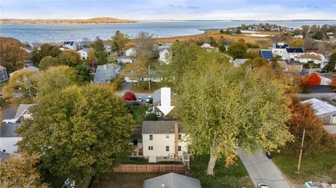 $575,000 | 66 Islington Avenue, Portsmouth, RI 02871